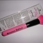 Make Me Pretty - Blush Brush - essence