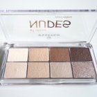 all about - Nude eyeshadow - essence