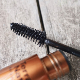 90-60-90 Volume Mascara - Terra Naturi