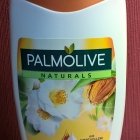 Naturals - Kamelienöl & Mandel Cremedusche - Palmolive