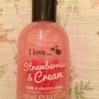 Strawberries & Cream - Bubble Bath & Shower Crème - I love...