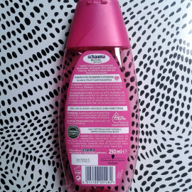 Nature Moments - Kanadische Cranberry & Wildrose Shampoo - Schauma