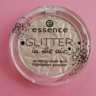 Glitter in the air - strobing blush and highlighter powder - essence