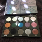 Distortion Eyeshadow Palette - Urban Decay