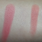 Erst die schimmer, dann die matte, dann die  cream Rouges, links die aus der Pyxie Pink Palette, rechts aus der Rosy Red Palete