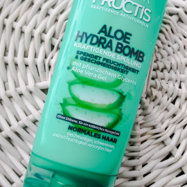 Fructis - Aloe Hydra Bomb - Kräftigende Spülung - Garnier