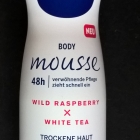 Body Mousse - Wild Raspberry & White Tea - Nivea
