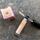 Born This Way - Naturally Radiant Concealer