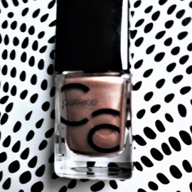 ICONails Gel Lacquer - Catrice Cosmetics