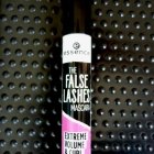 The False Lashes - Mascara Extreme Volume & Curl - essence