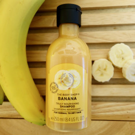 Banana - Truly Nourishing Shampoo - The Body Shop