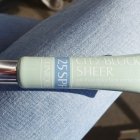 City Block Sheer SPF 25 - Clinique