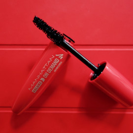 Volume On Demand Mascara - Manhattan