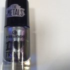 I ♥ TRENDS - The Metals nail polish - essence