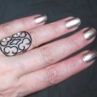 Mirror Shine - Metallic Nagellack mit Spiegeleffekt - Lacura