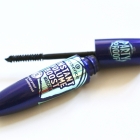 Instant Volume Boost Mascara smudge-proof & waterproof - essence