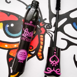Lash Princess - Curl & Volume Mascara - essence