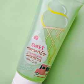 Sweet Moments - Strawberry Sundae Shower Gel - Accentra